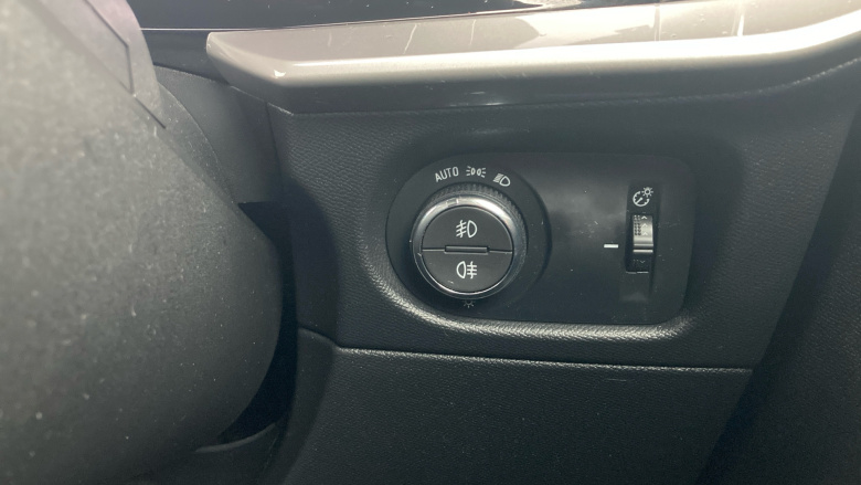 Vauxhall Mokka 100kW Ultimate 50kWh 5dr Auto Electric Hatchback